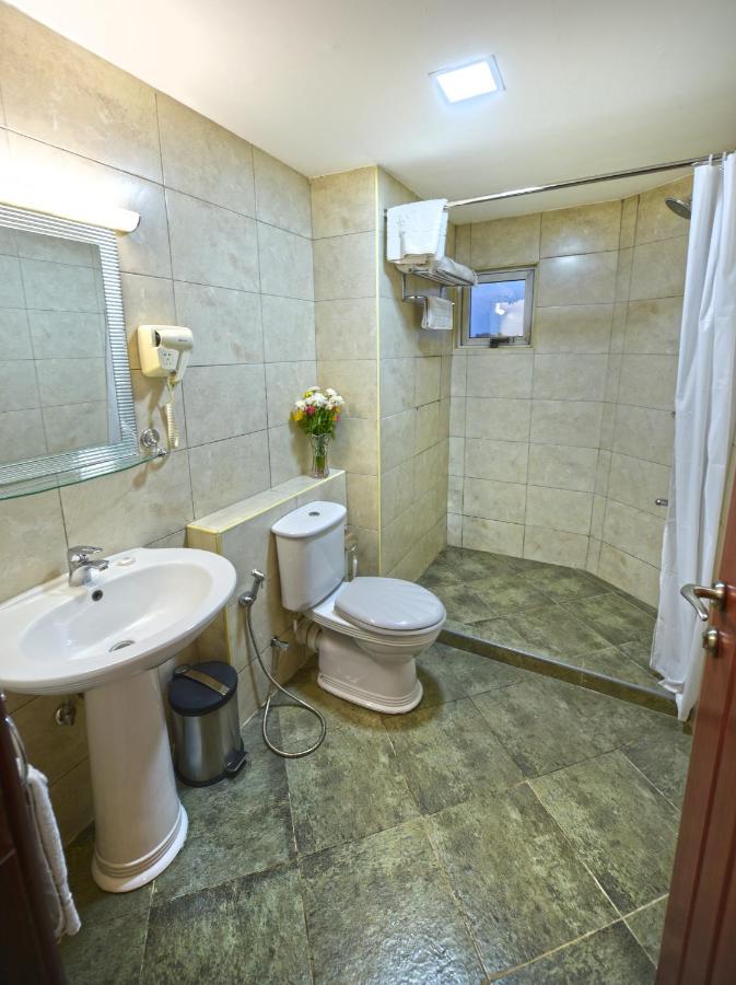 Hotel Sojovalo كامبالا المظهر الخارجي الصورة